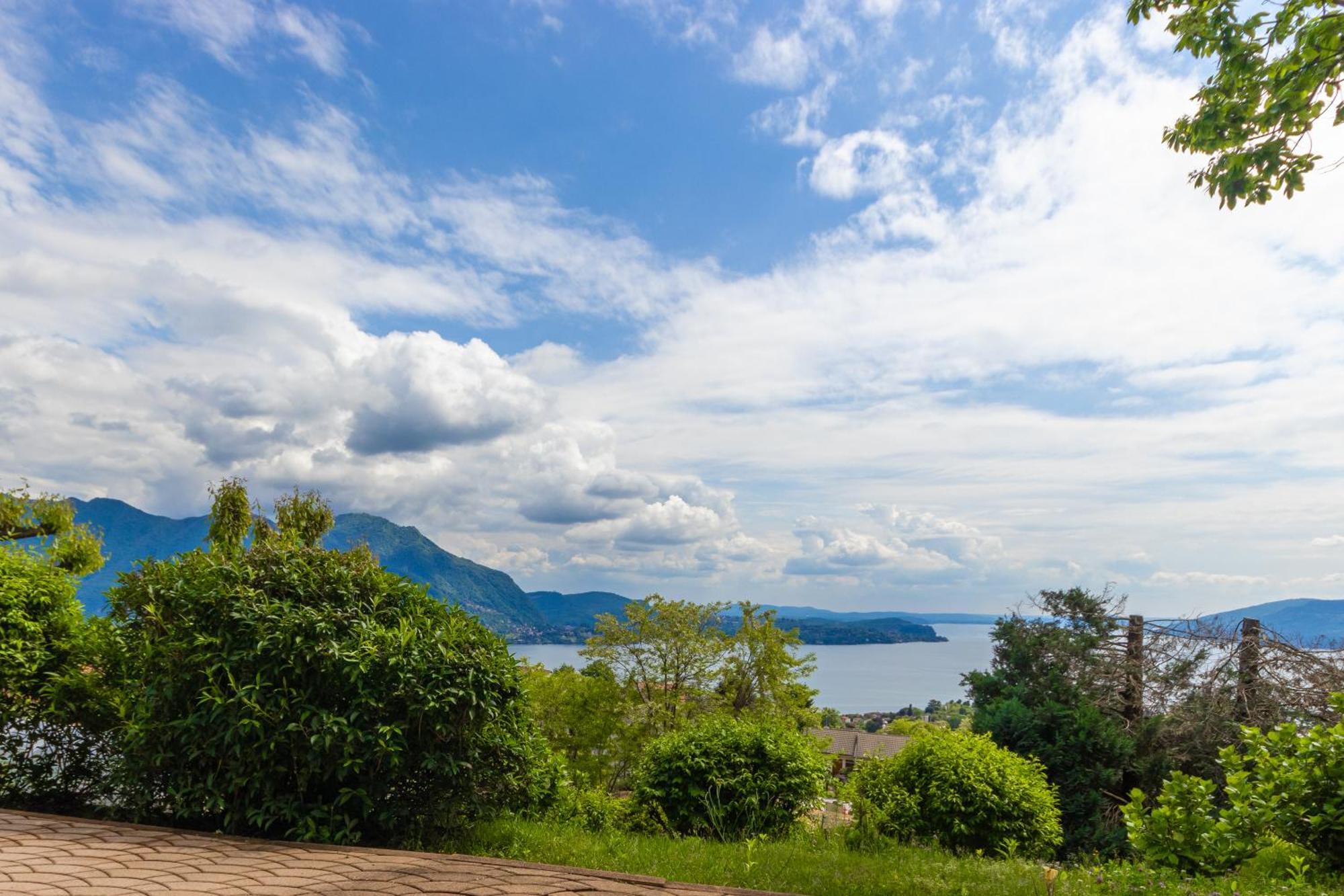 Casamina Vista Lago Verbania Arizzano Extérieur photo
